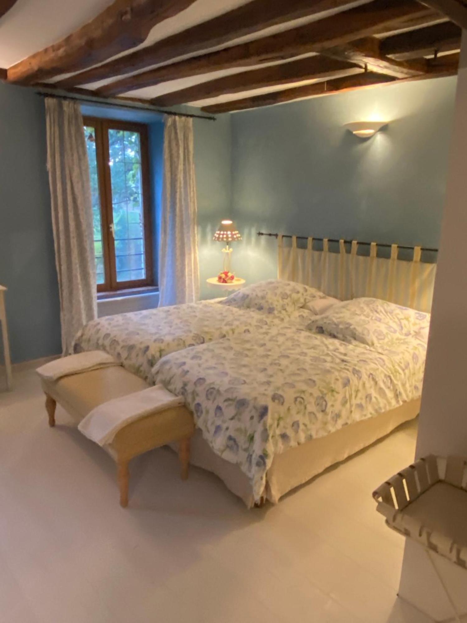 Le Domaine De Moroges Bed & Breakfast Ngoại thất bức ảnh